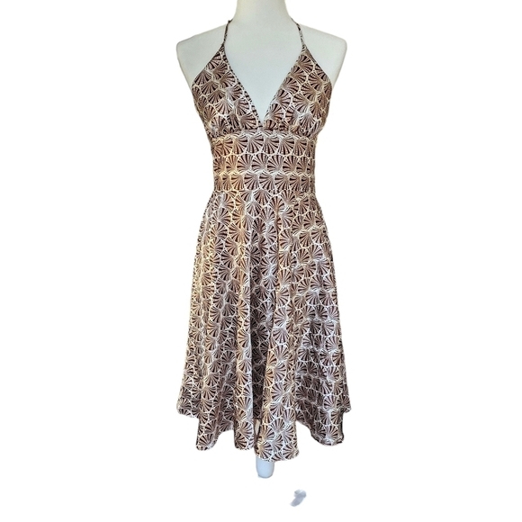 Alyn Paige New York Elegant Day to Night Halter Dress in Cream and Brown, Small - Picture 13 of 13